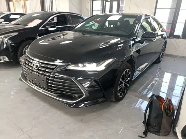 Фотография автомобиля — Toyota Avalon