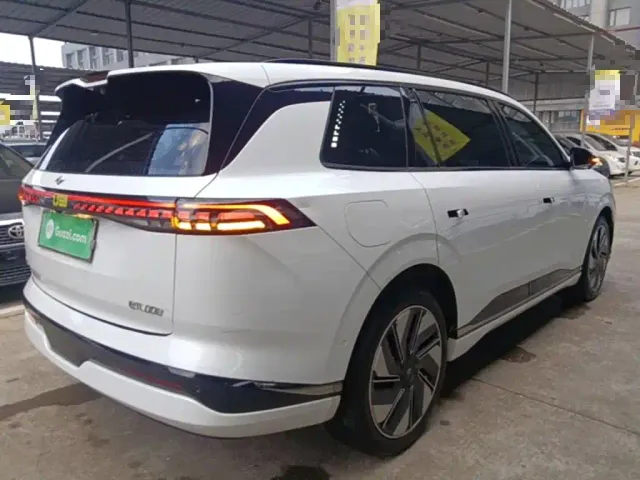 Dongfeng eπ 008 — Фото автомобиля 6