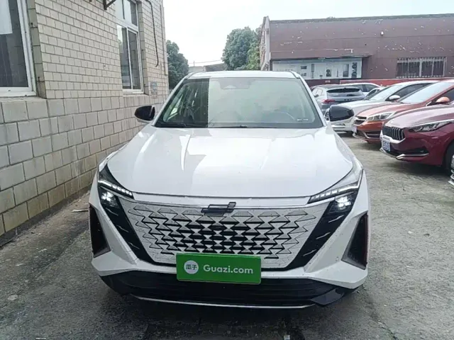 Changan Z6 — Фото автомобиля 2