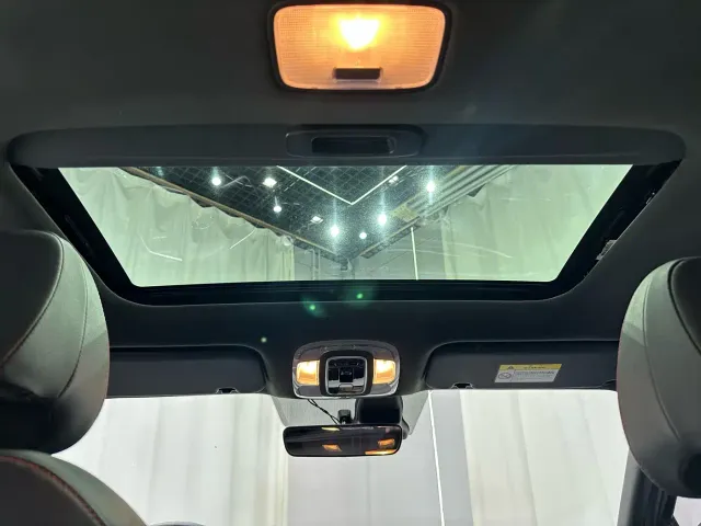 Hyundai Elantra — Фото автомобиля 15