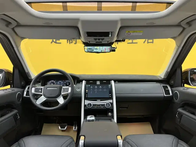 Land Rover Discovery — Фото автомобиля 18