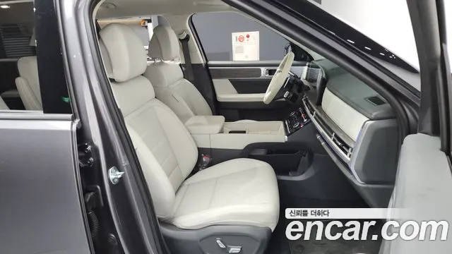 Hyundai Santafe Santa Fe (MX5) Бензин 2.5T 2WD — Фото автомобиля 11