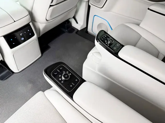 Wey Alpine — Фото автомобиля 8