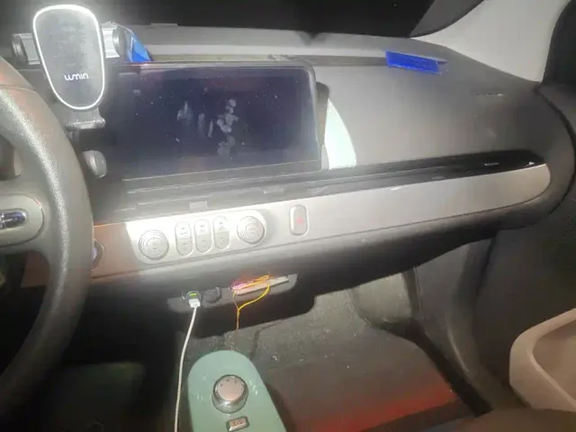 Changan Lumin — Фото автомобиля 13