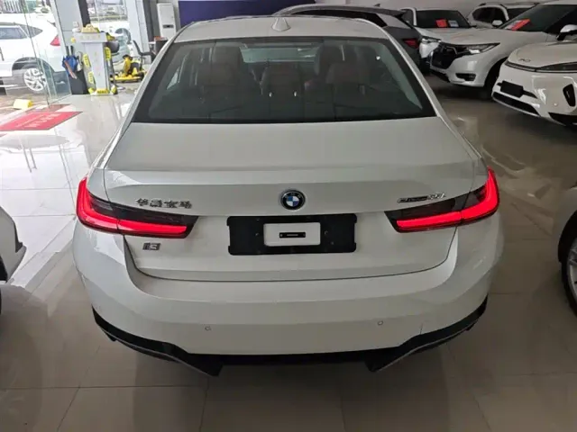BMW i3 — Фото автомобиля 5
