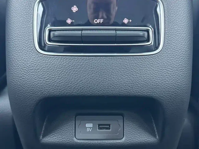 GAC Trumpchi M6 — Фото автомобиля 14
