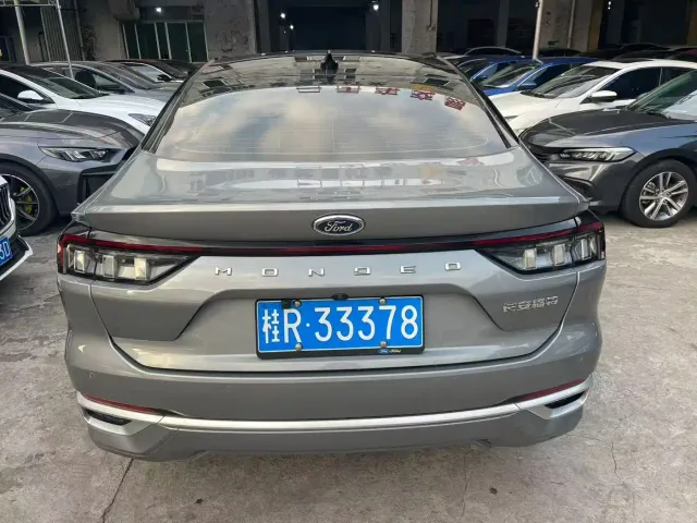 Ford Mondeo — Фото автомобиля 4