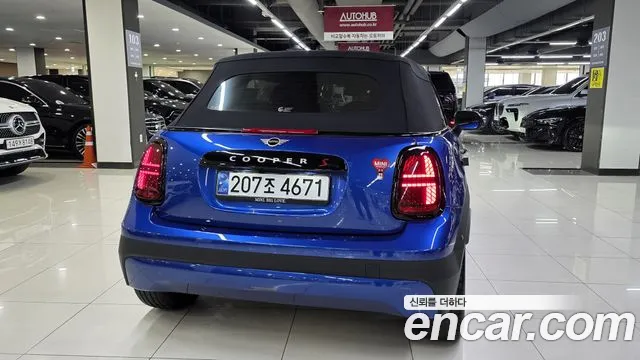 Mini Cooper Convertible — Фото автомобиля 6