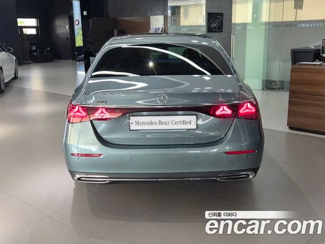 Mercedes-Benz E-Class W214 — Фото автомобиля 4