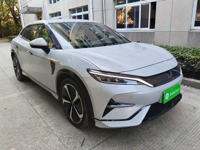 BYD Song L EV — Фото автомобиля 3
