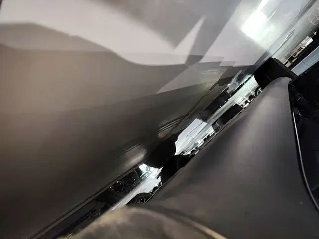 Tesla Model Y — Фото автомобиля 21