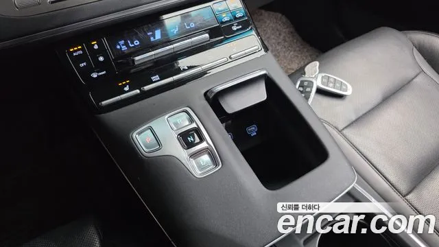 Hyundai Grandeur Новый Grandeur IG 3.0 LPi (Для проката) — Фото автомобиля 9