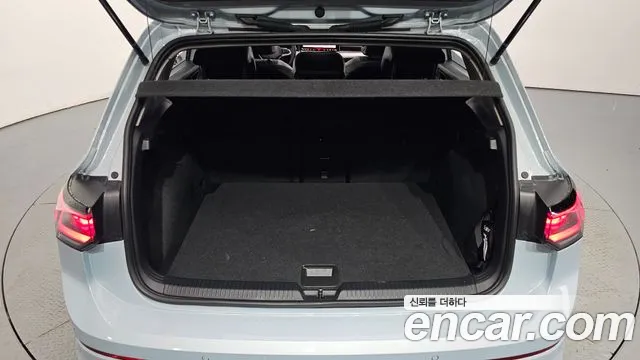 Volkswagen Golf Golf 8 поколение 2.0 TDI Prestige — Фото автомобиля 16
