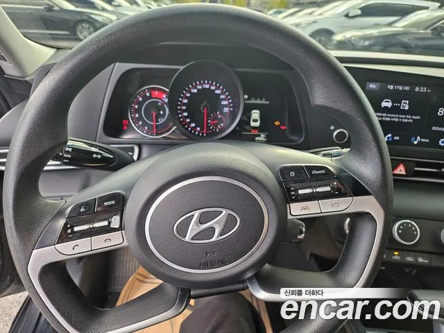 Hyundai Avante CN7 — Фото автомобиля 7