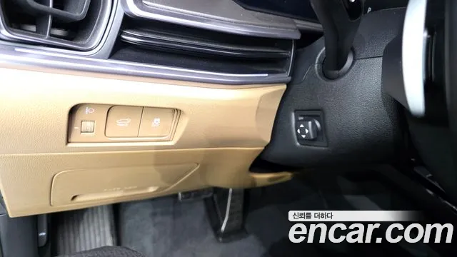 Kia Sorento Новый Sorento 4 поколение Бензин 2.5T 4WD — Фото автомобиля 16