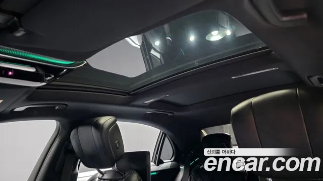 Mercedes-Benz S-Class — Фото автомобиля 14