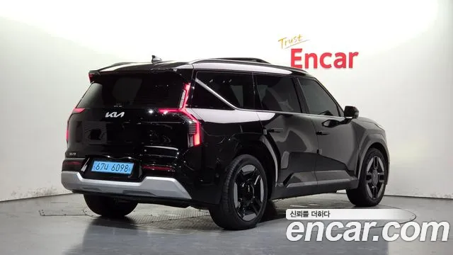 Kia EV9 — Фото автомобиля 2