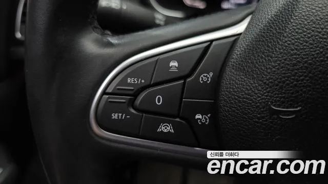 Renault-KoreaSamsung SM6 Новый SM6 — Фото автомобиля 15