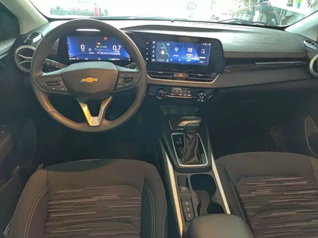 Chevrolet Monza — Фото автомобиля 9