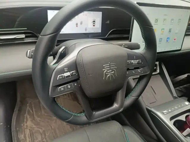 BYD Qin L — Фото автомобиля 10