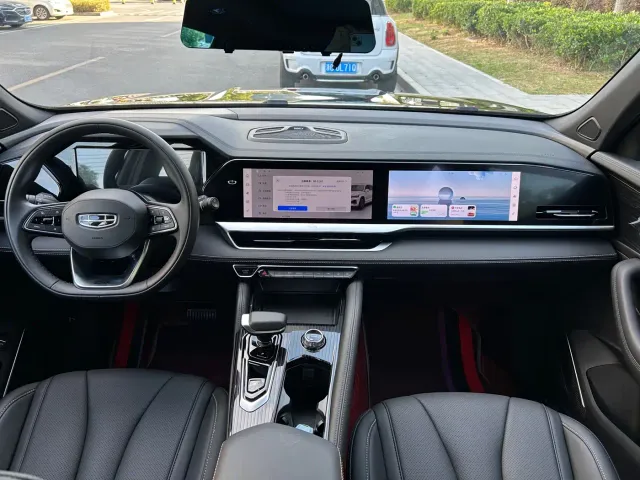 Geely Xingyue L — Фото автомобиля 5