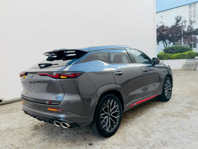 Changan Z6 — Фото автомобиля 7