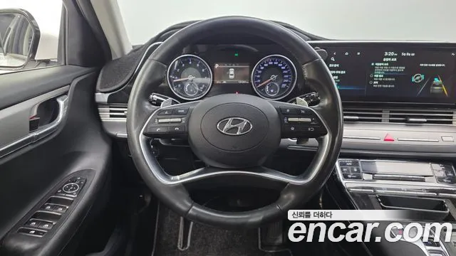 Hyundai Grandeur Новый Grandeur IG 3.0 LPi (Такси) — Фото автомобиля 13