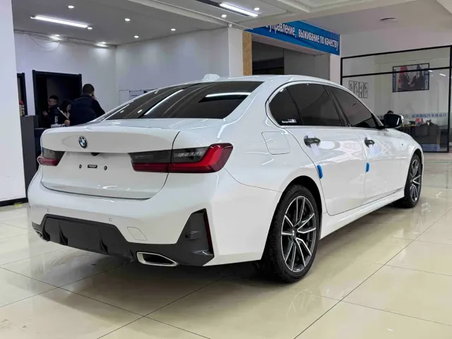 BMW 3 Series — Фото автомобиля 6