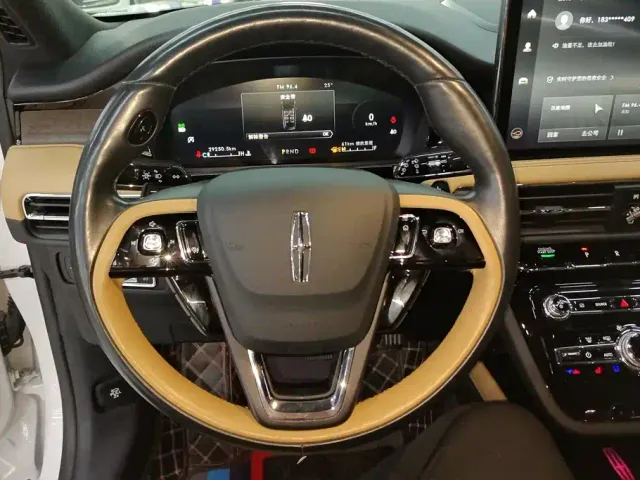 Lincoln Corsair — Фото автомобиля 15
