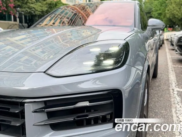 Porsche Cayenne PO536 — Фото автомобиля 3