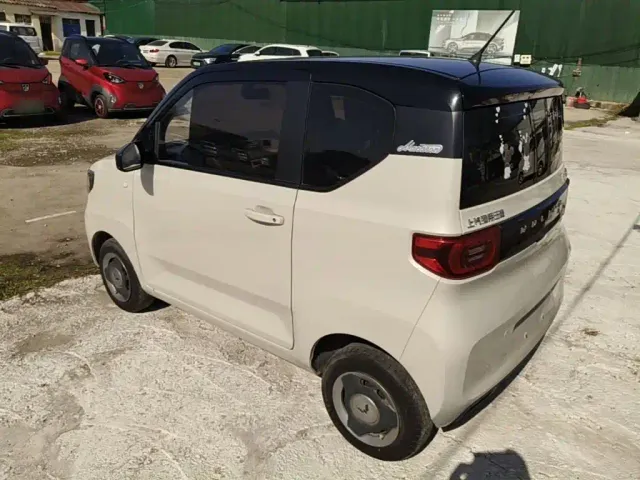 Wuling Hongguang Mini EV — Фото автомобиля 4