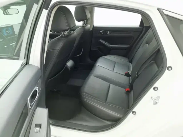 Honda Civic — Фото автомобиля 15