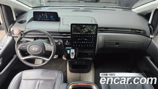 Hyundai Staria — Фото автомобиля 10