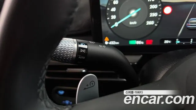 Genesis GV60 — Фото автомобиля 29