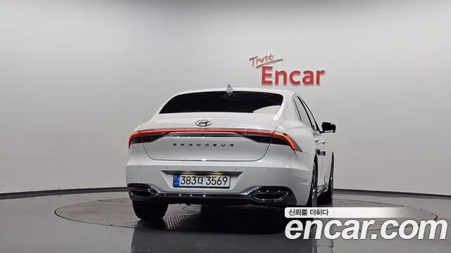 Hyundai Grandeur Новый Grandeur IG — Фото автомобиля 4