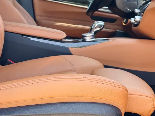 BMW 6 Series Gran Turismo — Фото автомобиля 18
