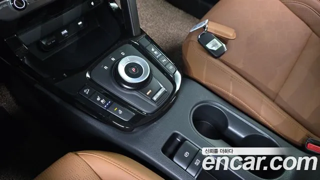 Kia Seltos Бензин 1.6 турбо 2WD — Фото автомобиля 9
