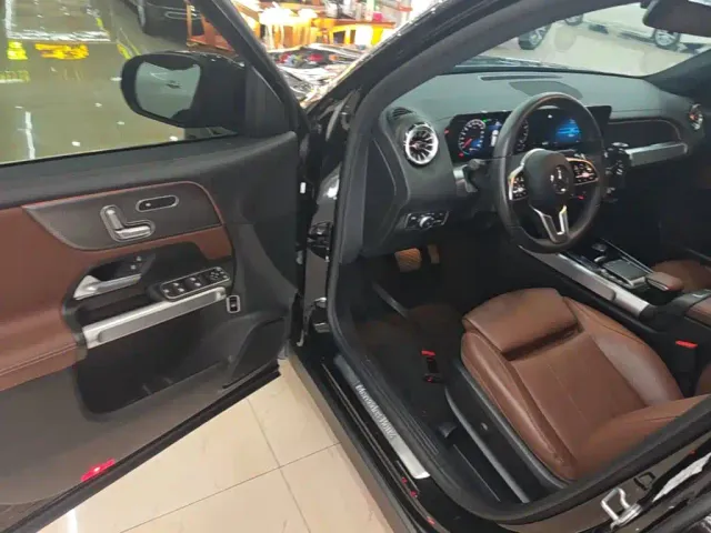 Mercedes-Benz GLB-Class — Фото автомобиля 15