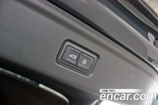 Audi A6 e-Tron — Фото автомобиля 19