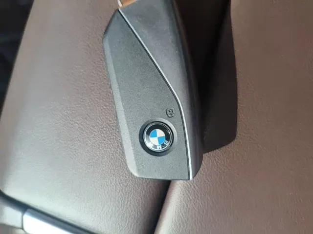 BMW X5 — Фото автомобиля 8