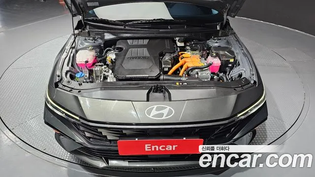Hyundai Avante CN7 — Фото автомобиля 9