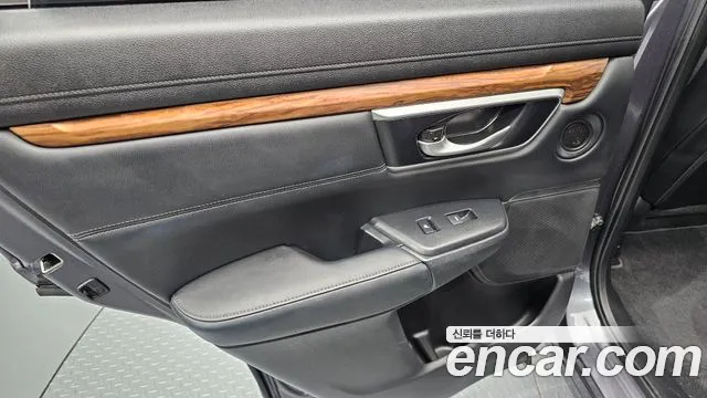Honda CR-V 5th Gen — Фото автомобиля 14