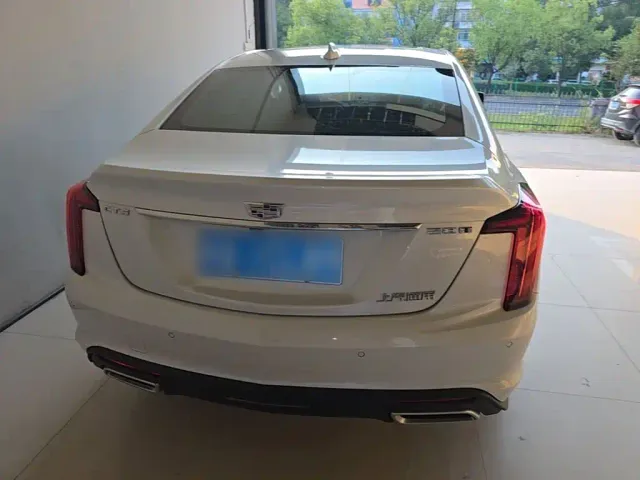 Cadillac CT5 — Фото автомобиля 5