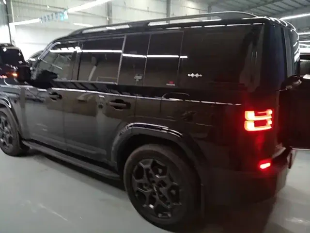 BYD FangChengBao Titanium 7 — Фото автомобиля 4