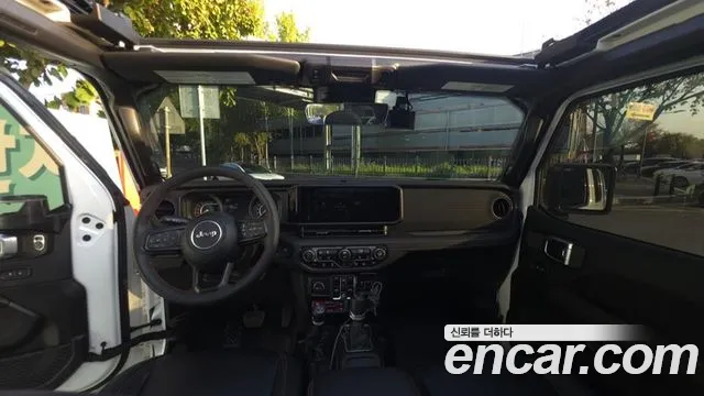 Jeep Wrangler JL — Фото автомобиля 7