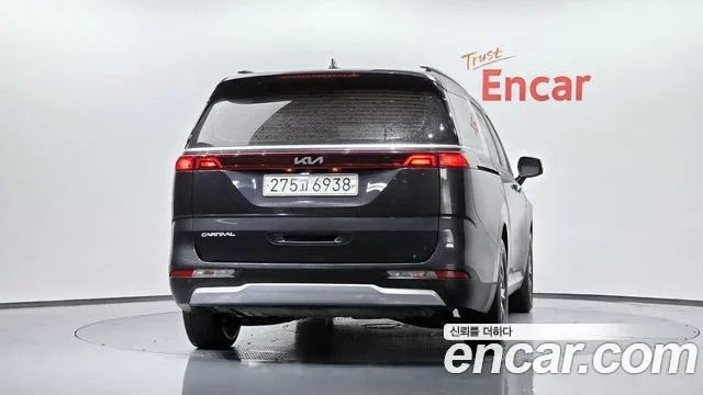 Kia Carnival 4th Gen — Фото автомобиля 4