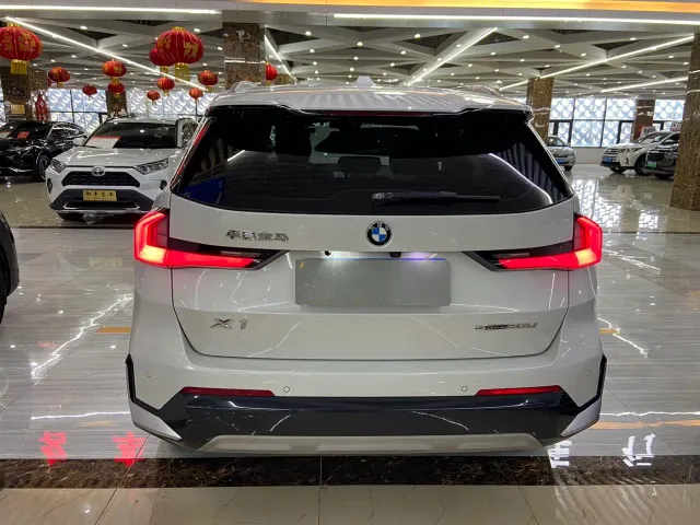 BMW X1 — Фото автомобиля 5