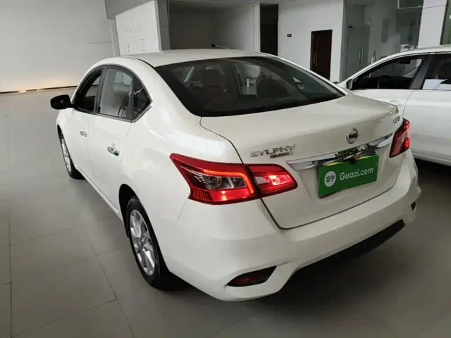 Nissan Sylphy — Фото автомобиля 4