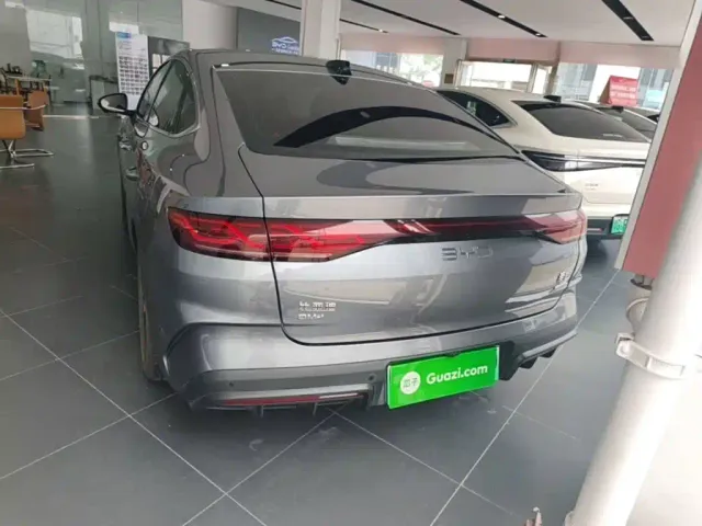 BYD Qin L — Фото автомобиля 5