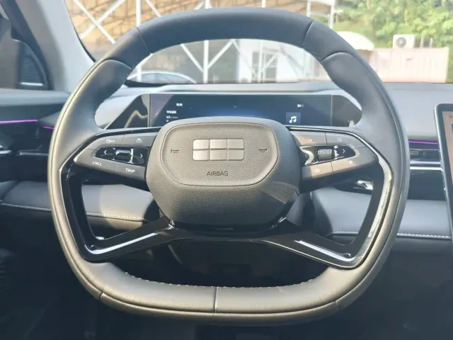 Geely Galaxy L6 — Фото автомобиля 21